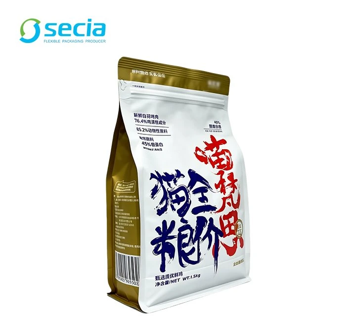 Green And Environmentally Friendly Complete Nutrition Pet Food Pouch